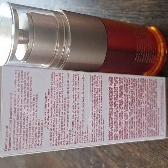 Clarins Double Serum - Gold and Red - Picture 2 of 4